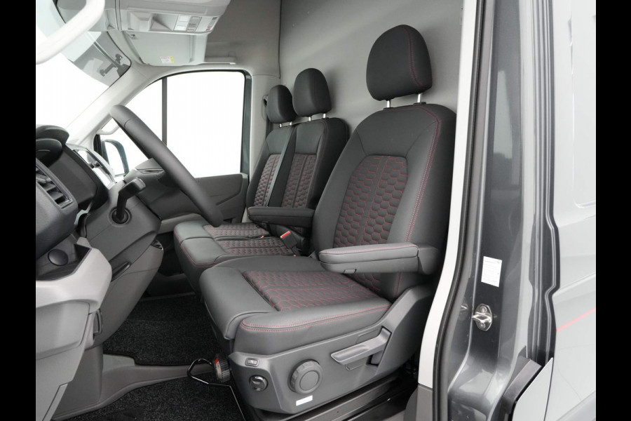 Volkswagen Crafter 2.0 TDI 130kW 177PK GVW 3.5T L3H3 WB 3640mm Exclusive Hero Edition BPM vrij! Operational Lease vanaf € 990,-