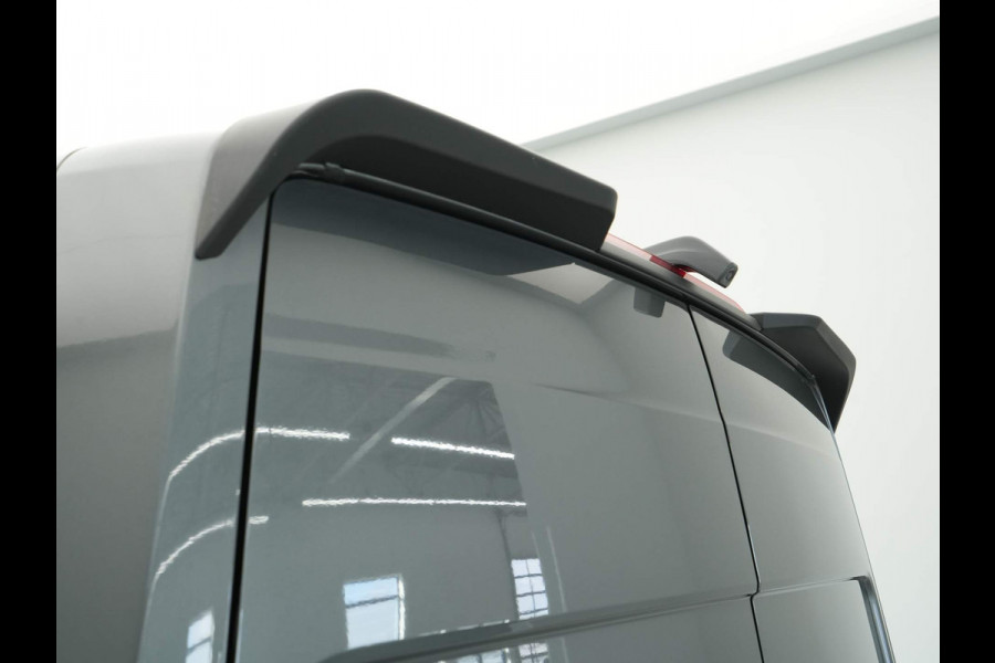 Volkswagen Crafter 2.0 TDI 130kW 177PK GVW 3.5T L3H3 WB 3640mm Exclusive Hero Edition BPM vrij! Operational Lease vanaf € 990,-