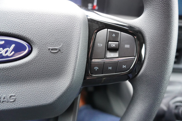 Ford Transit Custom 300L 2.0 TDCI 136PK L2H1 Trend Automaat Schuifdeur L+R Airco | Cruise | Navi |