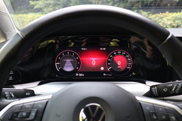 Volkswagen Golf 1.0 TSI Life | Navi | Camera | Virtual cockpit | 19 inch |
