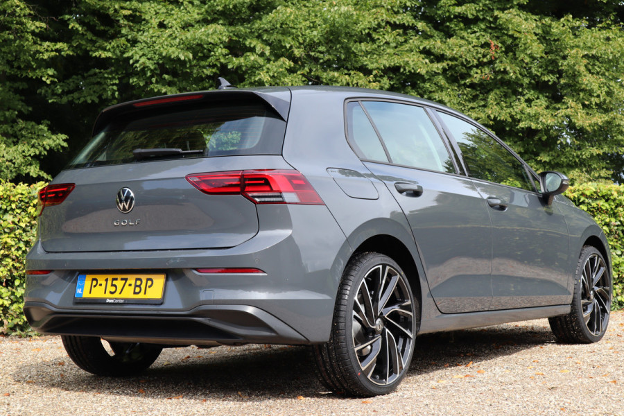 Volkswagen Golf 1.0 TSI Life | Navi | Camera | Virtual cockpit | 19 inch |