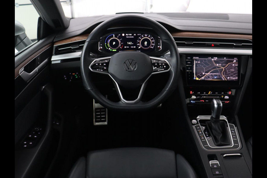 Volkswagen Arteon 1.4 eHybrid Elegance Business Exclusive | Panoramadak | Leder | Head-Up | Stoelverwarming | Camera | Virtual Cockpit | Matrix LED | Achterbankverwarming | PHEV