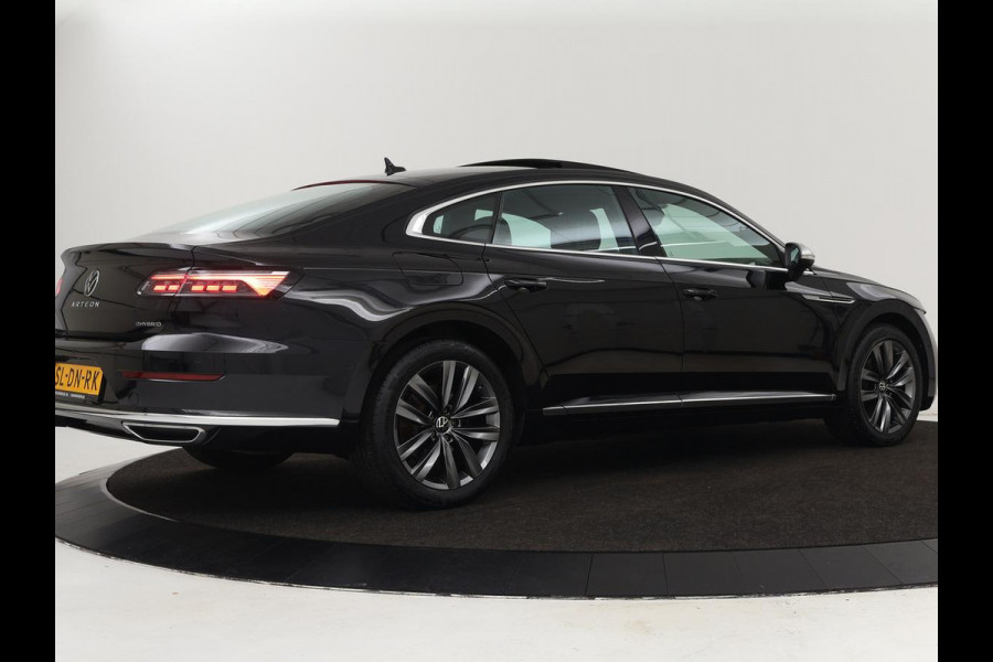 Volkswagen Arteon 1.4 eHybrid Elegance Business Exclusive | Panoramadak | Leder | Head-Up | Stoelverwarming | Camera | Virtual Cockpit | Matrix LED | Achterbankverwarming | PHEV
