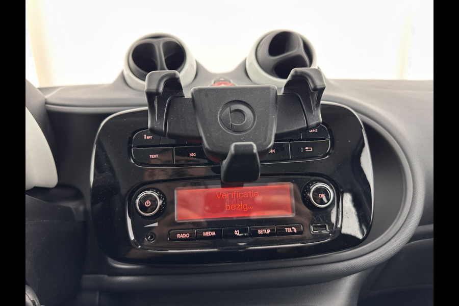 Smart Forfour 1.0 Pure Cool&Audio Pack *AIRCO | CRUISE | COMFORT-SEATS | 15''ALU*