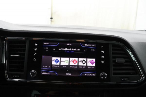 Seat Ateca 1.5 TSI FR Busines*NAVI*ACC*HAAK*ECC*CAM*CARPLAY*