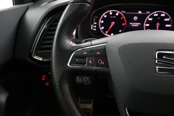 Seat Ateca 1.5 TSI FR Busines*NAVI*ACC*HAAK*ECC*CAM*CARPLAY*