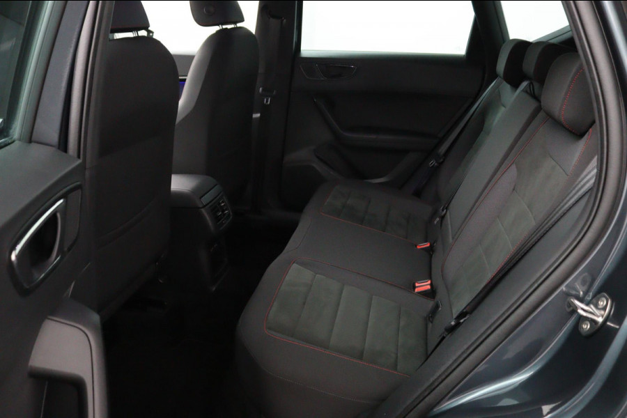 Seat Ateca 1.5 TSI FR Busines*NAVI*ACC*HAAK*ECC*CAM*CARPLAY*