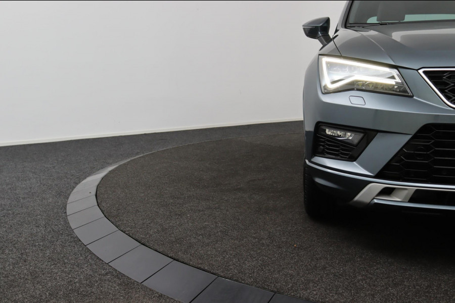 Seat Ateca 1.5 TSI FR Busines*NAVI*ACC*HAAK*ECC*CAM*CARPLAY*