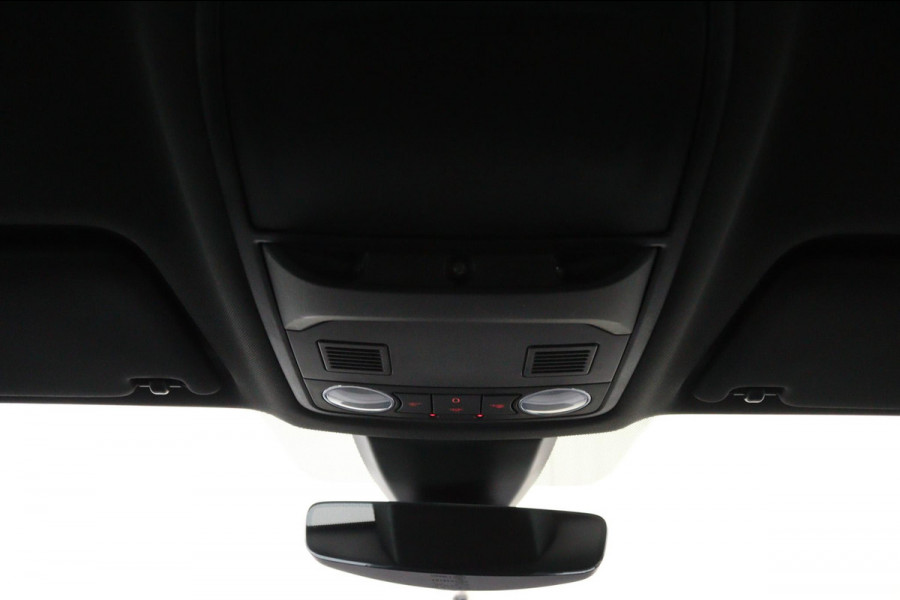 Seat Ateca 1.5 TSI FR Busines*NAVI*ACC*HAAK*ECC*CAM*CARPLAY*