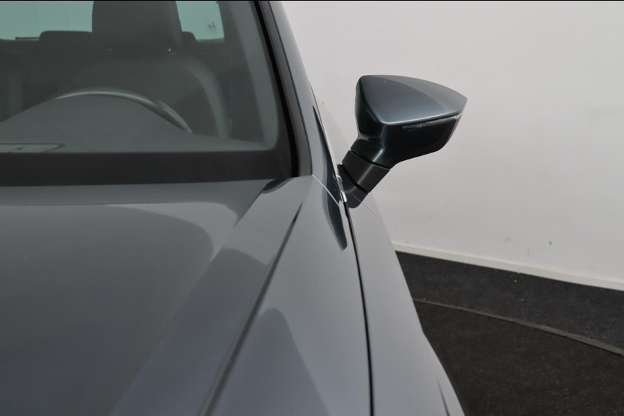 Seat Ateca 1.5 TSI FR Busines*NAVI*ACC*HAAK*ECC*CAM*CARPLAY*
