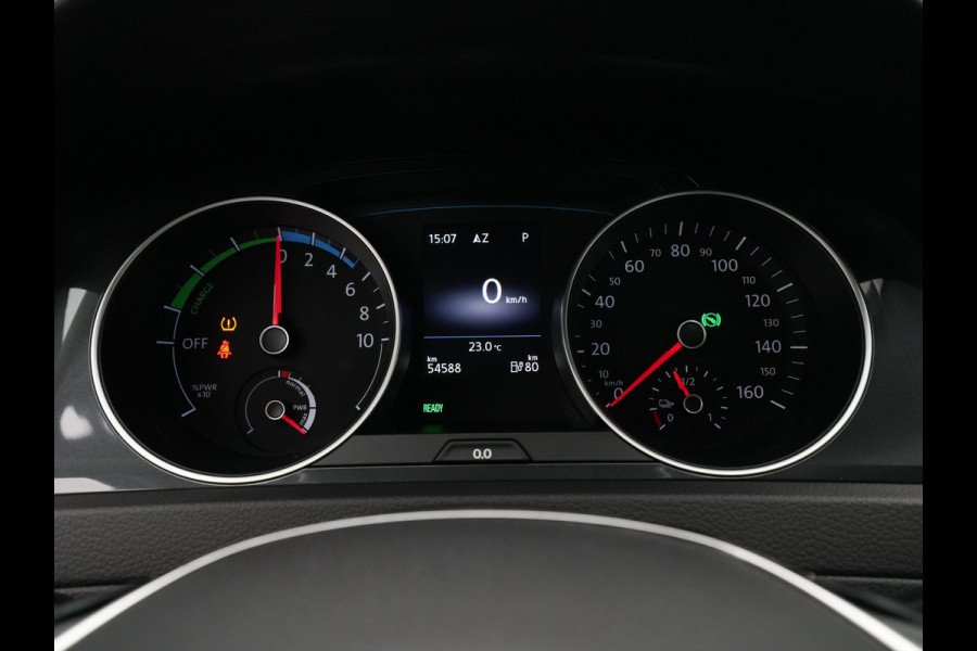 Volkswagen e-Golf E-DITION Navigatie Carplay Pdc Acc Stoelverwarming 58