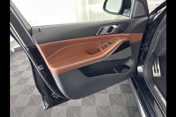 BMW X5 M50d High Executive M-Sportpack Aut. *PANO | HEAD-UP | DESIGN-LEATHER | LASER-LIGHT | TOP-VIEW | HARMAN/KARDON | MEMORY-PACK | DIGI-COCKPIT | DAB+ | HEATED-COMFORTSEATS | NAVI-FULLMAP | KEYLESS | TOWBAR | 21''ALU*