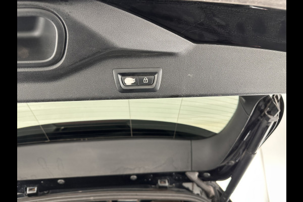 BMW X5 M50d High Executive M-Sportpack Aut. *PANO | HEAD-UP | DESIGN-LEATHER | LASER-LIGHT | TOP-VIEW | HARMAN/KARDON | MEMORY-PACK | DIGI-COCKPIT | DAB+ | HEATED-COMFORTSEATS | NAVI-FULLMAP | KEYLESS | TOWBAR | 21''ALU*