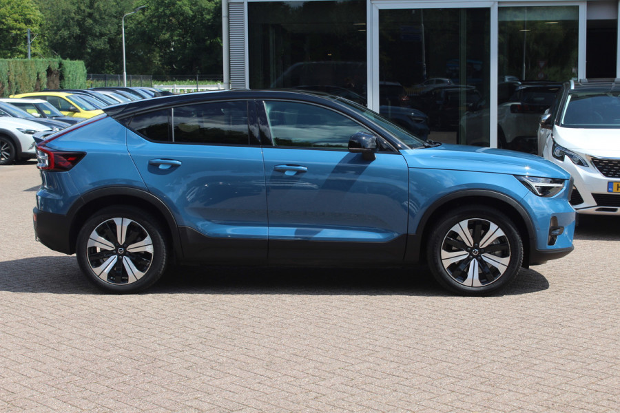 Volvo C40 Recharge Twin Intro Edition 78 kWh / SoH 94,1% / Trekhaak / Panoramadak / 360Camera / 19'' / Interieurvoorverwarming / Harman Kardon / Keyless / Navigatie / Dodehoek / DAB / ACC / Stoelverwarming / Stuurverwarming / Warmtepomp
