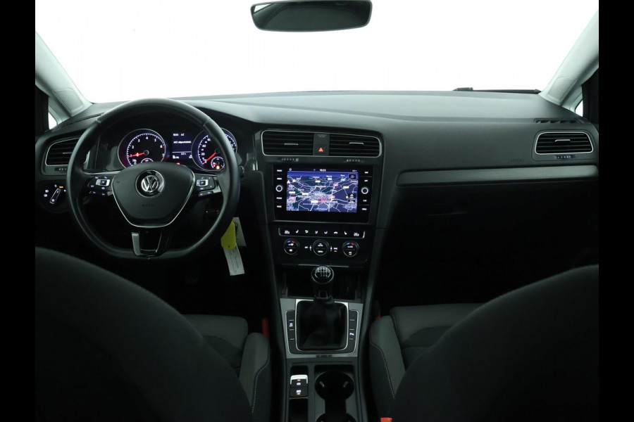 Volkswagen GOLF Variant 1.0 TSI Comfortline Business NAVI | CarPlay | dealer onderhouden