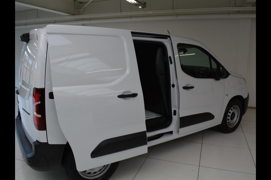 Peugeot e-Partner 136 L1 50 kWh | 8 Jaar Garantie | Pakket Comfort Connect | Stoelen pakket