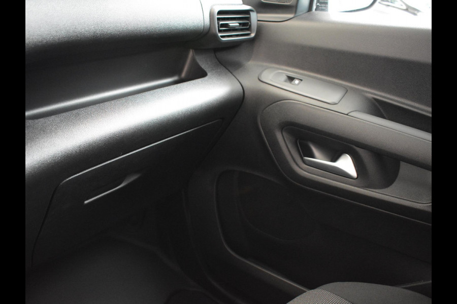 Peugeot e-Partner 136 L1 50 kWh | 8 Jaar Garantie | Pakket Comfort Connect | Stoelen pakket