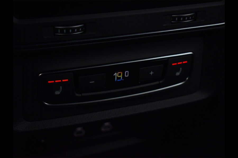 Audi Q8 60 TFSI e QUATTRO PRO LINE S COMPETITION | PANORAMADAK | SEATS | TREKHAAK | AMBIANCE INTERIEUR | ADAPTIVE CRUISE | BANG&OLUFSEN