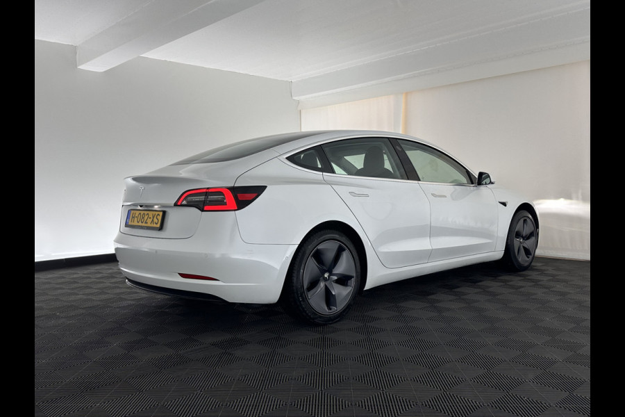 Tesla Model 3 Standard RWD Plus 60 kWh [ 3-Fase ] (INCL-BTW) Aut. *PANO | AUTO-PILOT | LUXURY-LEATHER | KEYLESS | FULL-LED | MEMORY-PACK | SURROUND-VIEW | DAB | CARPLAY | DIGI-COCKPIT | LANE-ASSIST | COMFORT-SEATS | 18"ALU*