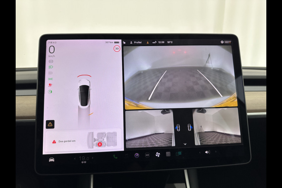 Tesla Model 3 Standard RWD Plus 60 kWh [ 3-Fase ] (INCL-BTW) Aut. *PANO | AUTO-PILOT | LUXURY-LEATHER | KEYLESS | FULL-LED | MEMORY-PACK | SURROUND-VIEW | DAB | CARPLAY | DIGI-COCKPIT | LANE-ASSIST | COMFORT-SEATS | 18"ALU*