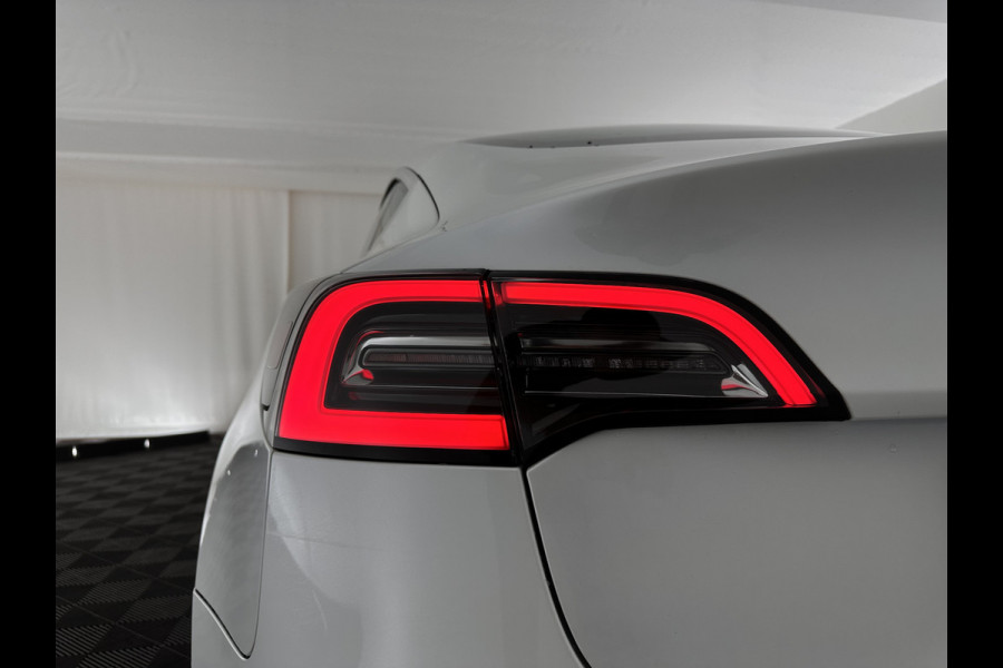 Tesla Model 3 Standard RWD Plus 60 kWh [ 3-Fase ] (INCL-BTW) Aut. *PANO | AUTO-PILOT | LUXURY-LEATHER | KEYLESS | FULL-LED | MEMORY-PACK | SURROUND-VIEW | DAB | CARPLAY | DIGI-COCKPIT | LANE-ASSIST | COMFORT-SEATS | 18"ALU*