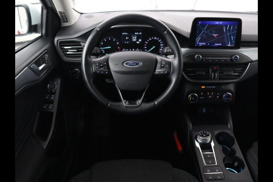 Ford Focus 1.5 EcoBoost Active | Automaat | Trekhaak | Adaptive cruise | Carplay | Navigatie | Full LED | Parkeerhulp | Airco