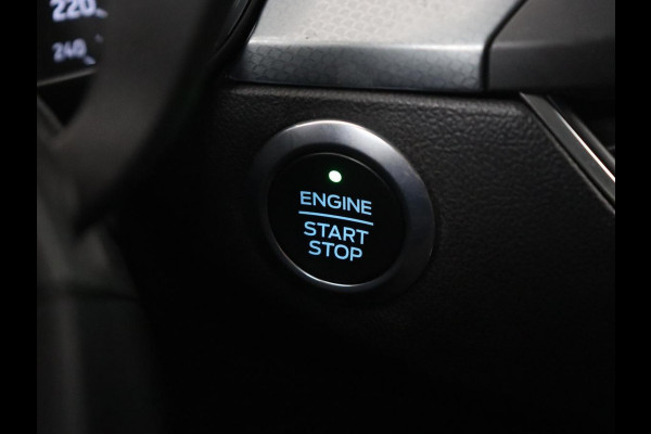 Ford Focus 1.5 EcoBoost Active | Automaat | Trekhaak | Adaptive cruise | Carplay | Navigatie | Full LED | Parkeerhulp | Airco