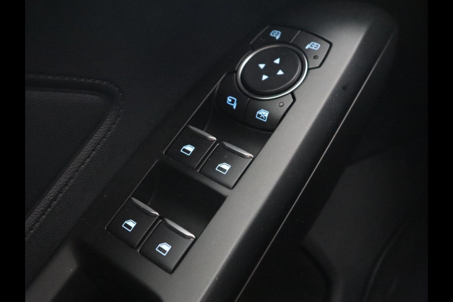 Ford Focus 1.5 EcoBoost Active | Automaat | Trekhaak | Adaptive cruise | Carplay | Navigatie | Full LED | Parkeerhulp | Airco