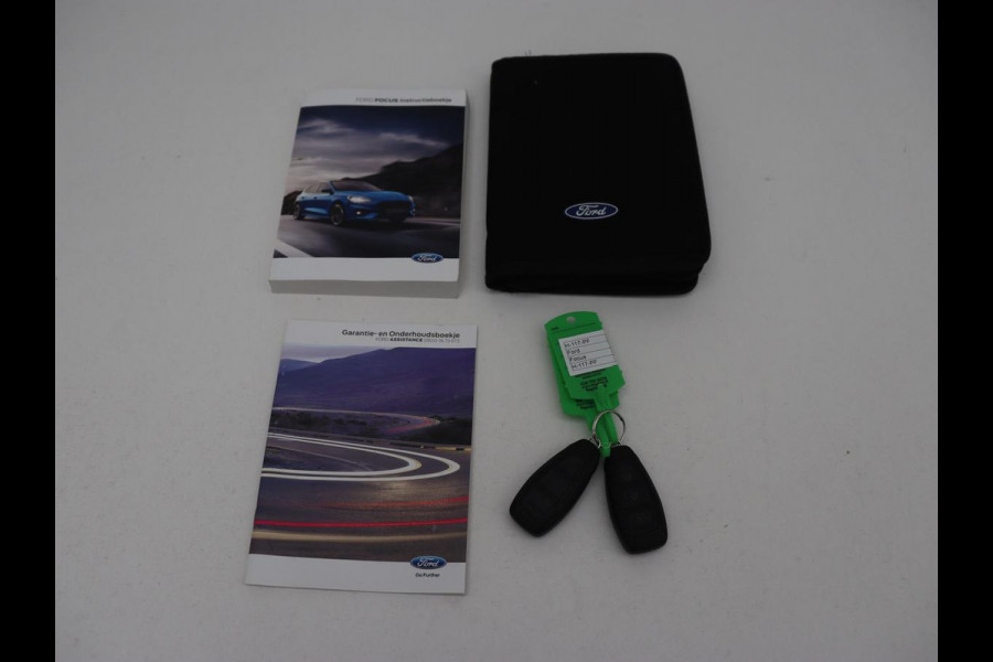 Ford Focus 1.5 EcoBoost Active | Automaat | Trekhaak | Adaptive cruise | Carplay | Navigatie | Full LED | Parkeerhulp | Airco