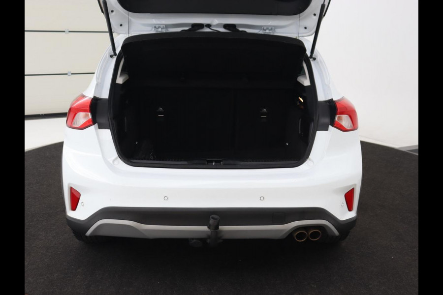 Ford Focus 1.5 EcoBoost Active | Automaat | Trekhaak | Adaptive cruise | Carplay | Navigatie | Full LED | Parkeerhulp | Airco