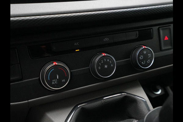 Volkswagen Transporter 2.0 TDI L2H1 28 Economy Business