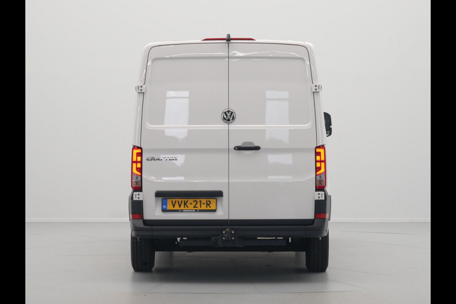 Volkswagen Crafter 30 2.0 TDI L3H2 Trendline Trekhaak Navigatie Carplay Cruise