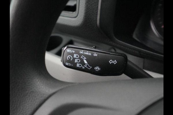 Volkswagen Crafter 30 2.0 TDI L3H2 Trendline Trekhaak Navigatie Carplay Cruise