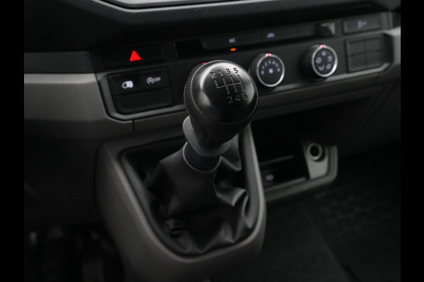 Volkswagen Crafter 30 2.0 TDI L3H2 Trendline Trekhaak Navigatie Carplay Cruise