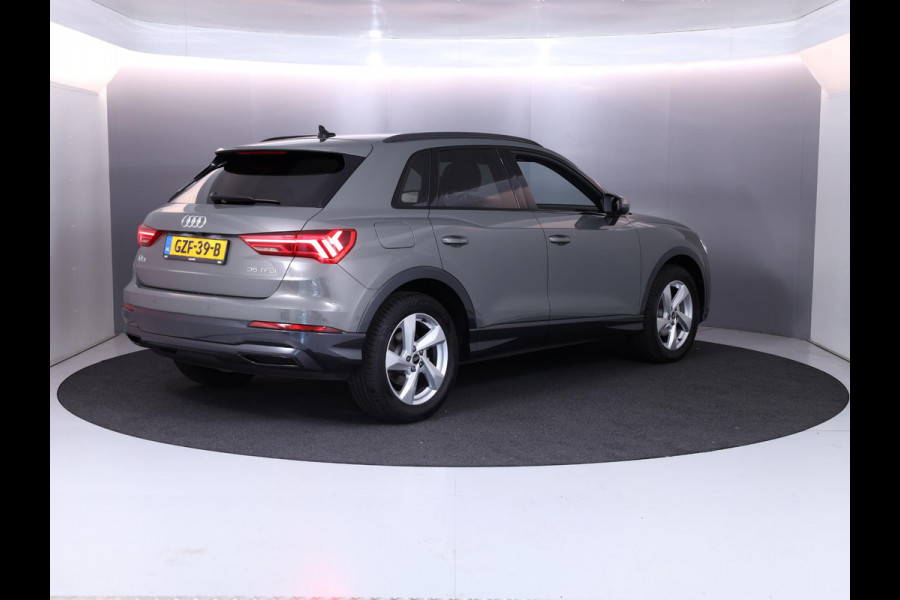 Audi Q3 Sportback 35 TFSI Advanced Edition 150 pk S-tronic | Verlengde garantie | Navigatie | Parkeersensoren (Park assist) | Achteruitrijcamera | LED koplampen | Stoelverwarming |