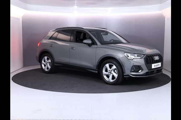 Audi Q3 Sportback 35 TFSI Advanced Edition 150 pk S-tronic | Verlengde garantie | Navigatie | Parkeersensoren (Park assist) | Achteruitrijcamera | LED koplampen | Stoelverwarming |