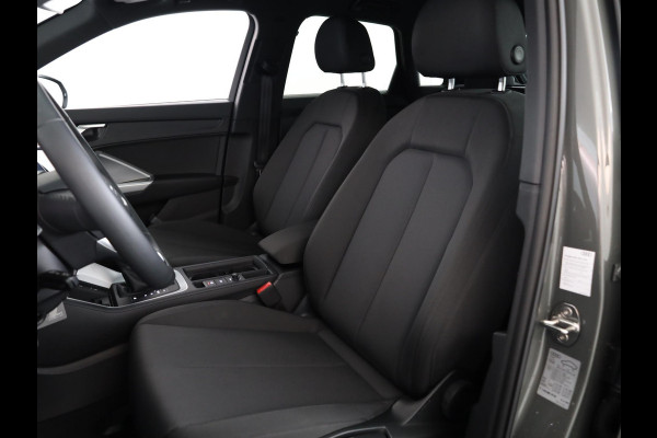 Audi Q3 Sportback 35 TFSI Advanced Edition 150 pk S-tronic | Verlengde garantie | Navigatie | Parkeersensoren (Park assist) | Achteruitrijcamera | LED koplampen | Stoelverwarming |