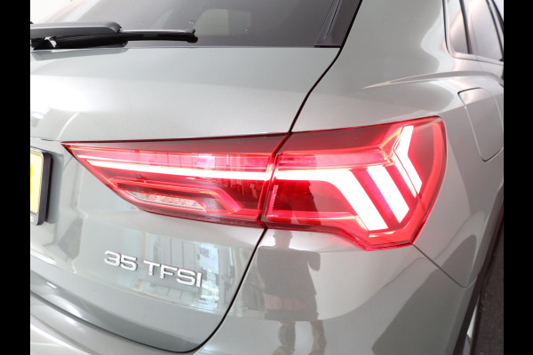 Audi Q3 Sportback 35 TFSI Advanced Edition 150 pk S-tronic | Verlengde garantie | Navigatie | Parkeersensoren (Park assist) | Achteruitrijcamera | LED koplampen | Stoelverwarming |