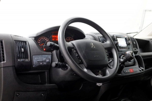 Peugeot Boxer 2.0 BlueHDI 130pk E6 L1H2 Premium Airco/Camera/Inrichting 06-2018