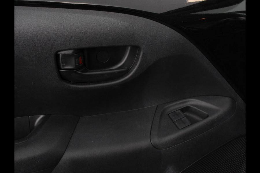 Peugeot 108 1.0 e-VTi Active | Airco | Bluetooth | Led | 5 deurs