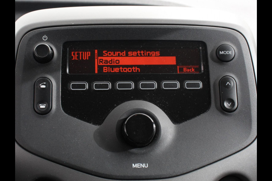 Peugeot 108 1.0 e-VTi Active | Airco | Bluetooth | Led | 5 deurs