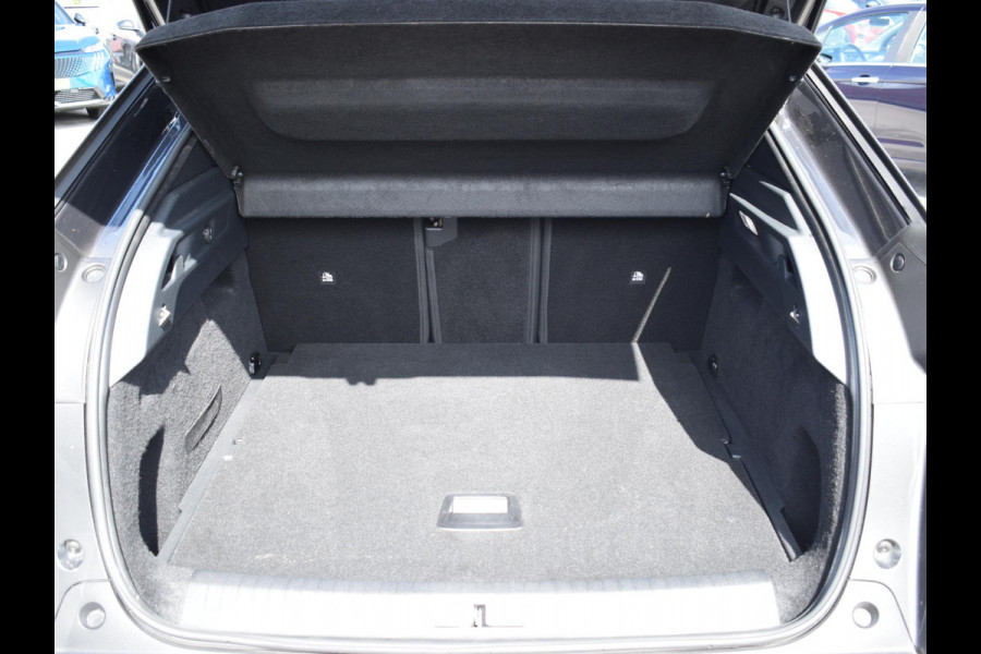 Peugeot E-3008 Allure 73 kWh ADAPTIEVE CRUISECONTROL | 360 CAMERA | NAVI & CARPLAY | E.C.C. |