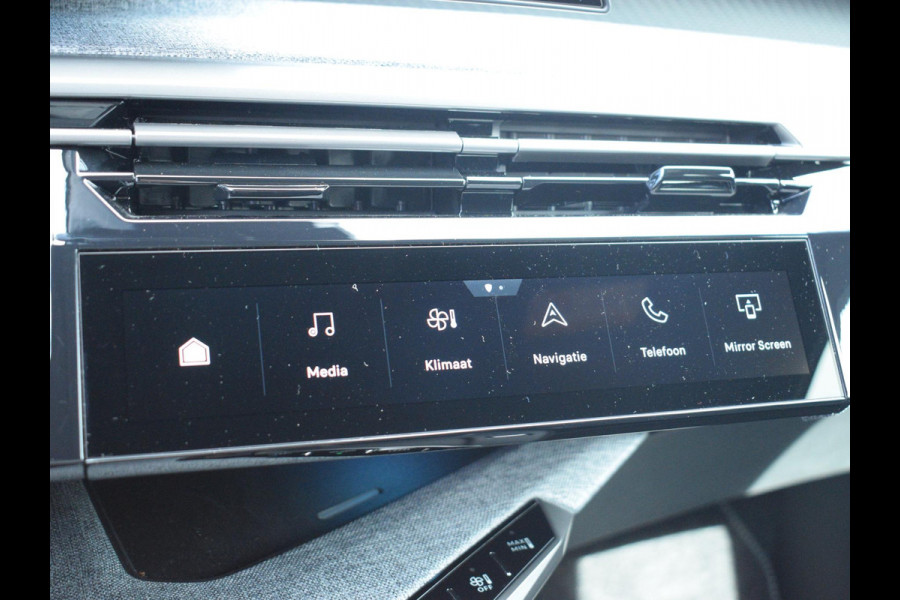 Peugeot E-3008 Allure 73 kWh ADAPTIEVE CRUISECONTROL | 360 CAMERA | NAVI & CARPLAY | E.C.C. |