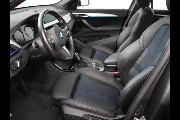 BMW X1 sDrive18i M- Sport | Navigatie | Adaptive Cruise Control | Stoelverwarming  | Elektrische achterklep | Climate Control | Lichtmetalen velgen