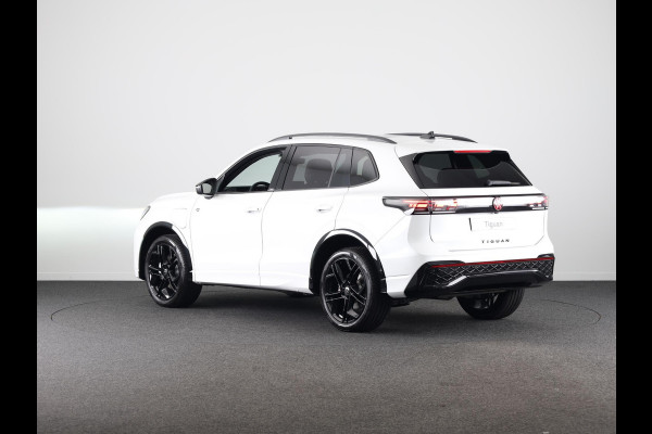 Volkswagen Tiguan R-Line-Edition 1.5 eHybrid 200 kW / 272 pk SUV 6 v