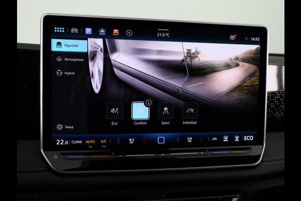 Volkswagen Tiguan R-Line-Edition 1.5 eHybrid 200 kW / 272 pk SUV 6 v