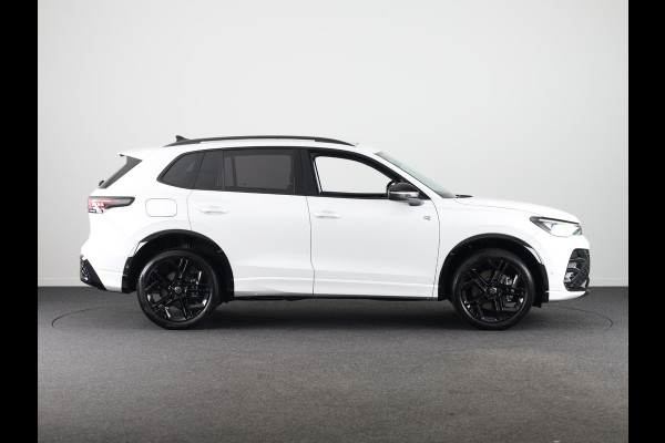 Volkswagen Tiguan R-Line-Edition 1.5 eHybrid 200 kW / 272 pk SUV 6 v