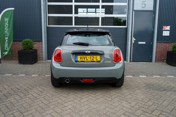 MINI Cooper 1.5 Pepper Serious Business