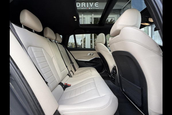 BMW 3 Serie Touring 330e Bus. Ed Plus M-Sport|SOH89%|Pano|Laser|Trekhaak|HUD|Leer|Dravitgrau