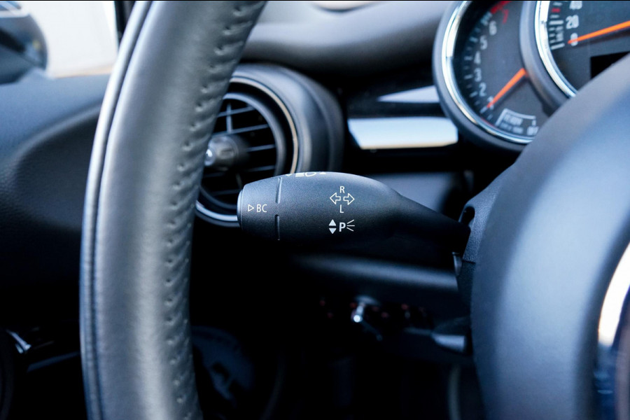 MINI Cooper 1.5 Chili